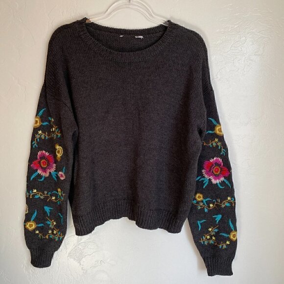 CLOTH by Design Floral Embroidered Sweater - Picture 2 of 7